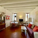 Il Palazzetto Apartamento *